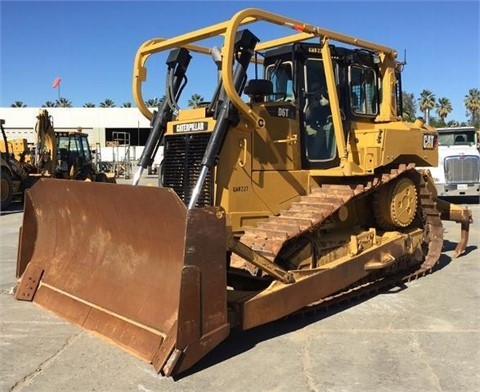 Dozers/tracks Caterpillar D6T