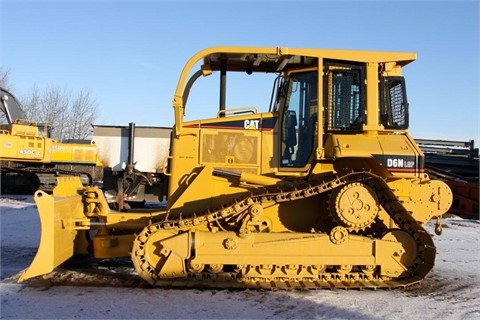 Tractores Sobre Orugas Caterpillar D6N de importacion a la venta Ref.: 1426880370050831 No. 2