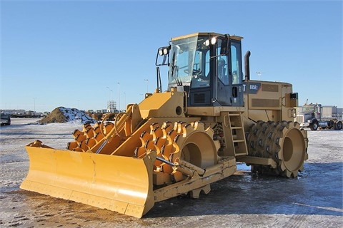 Compactadoras Suelos Y Rellenos Caterpillar 815F