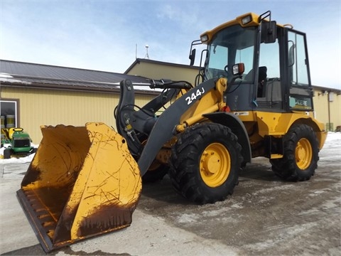 Cargadoras Sobre Ruedas Deere 244J