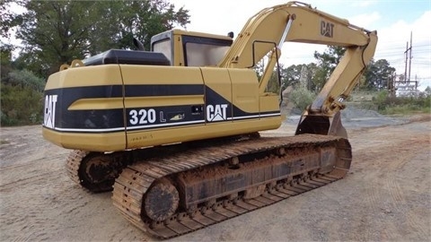 Excavadoras Hidraulicas Caterpillar 320L seminueva en venta Ref.: 1427219651925678 No. 3