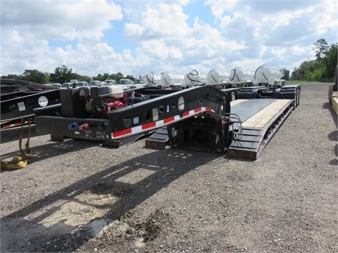 Lowboys Fontaine 50 TON