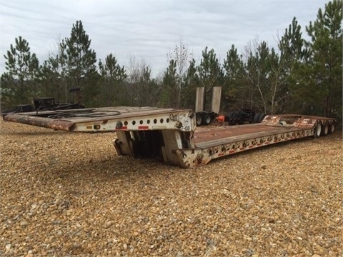 Lowboys Fontaine 50 TON