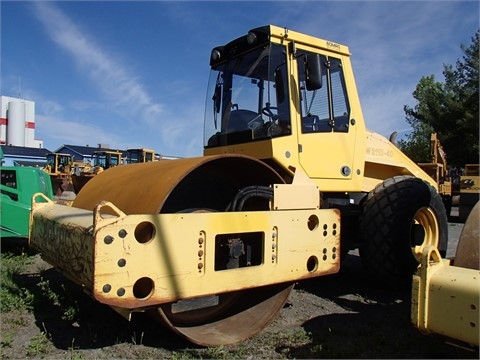 Compactadora Vibratoria Bomag BW211D en venta, usada Ref.: 1427491999819776 No. 2