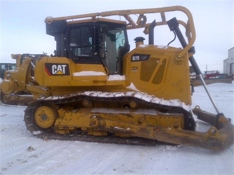 Dozers/tracks Caterpillar D7E