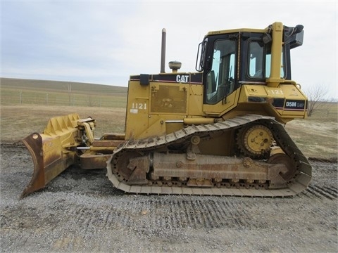 Tractores Sobre Orugas Caterpillar D5M en buenas condiciones Ref.: 1427836496170189 No. 4