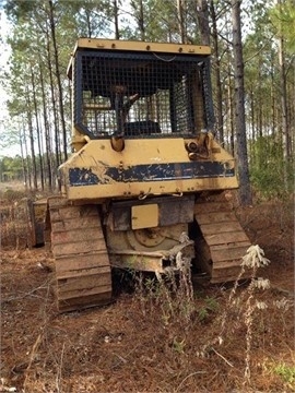 Dozers/tracks Caterpillar D5M