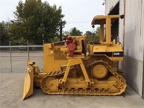 Dozers/tracks Caterpillar D5M