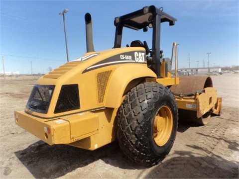 Compactadora Vibratoria Caterpillar CS-563E de segunda mano Ref.: 1427845120656282 No. 3