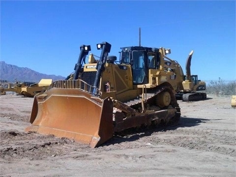 Dozers/tracks Caterpillar D8T