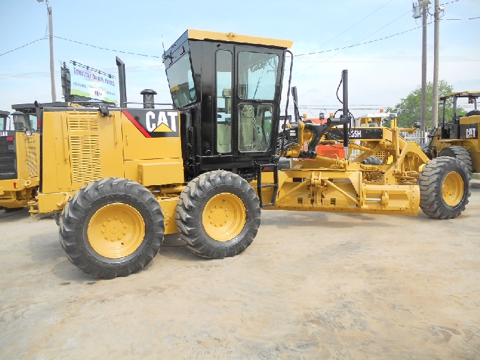 Motoconformadoras Caterpillar 135H usada Ref.: 1428348958885442 No. 4