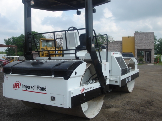 Vibratory Compactors Ingersoll-rand DD110HF