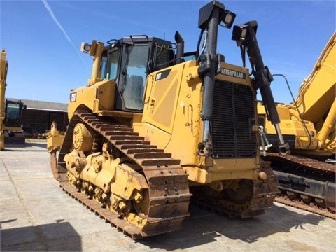 Dozers/tracks Caterpillar D8T