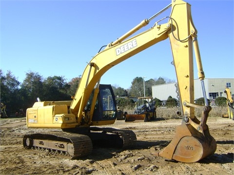 Hydraulic Excavator Deere 200C