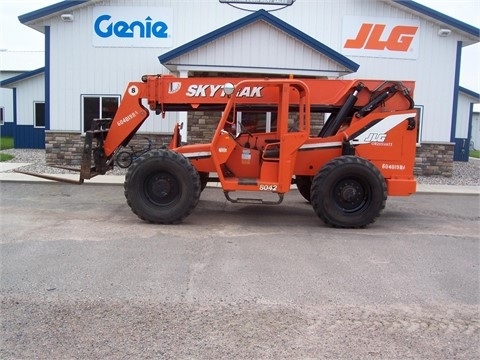 Telehandler Sky Trak 8042