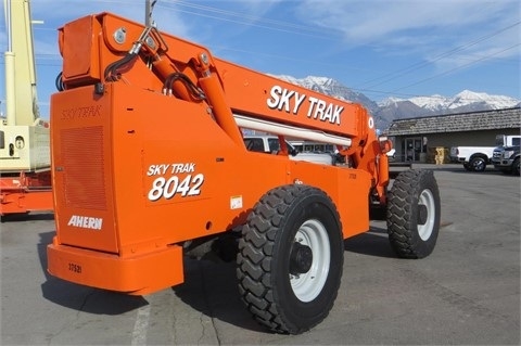 Manipulador Telescopico Sky Trak 10054 de bajo costo Ref.: 1429132331009007 No. 2