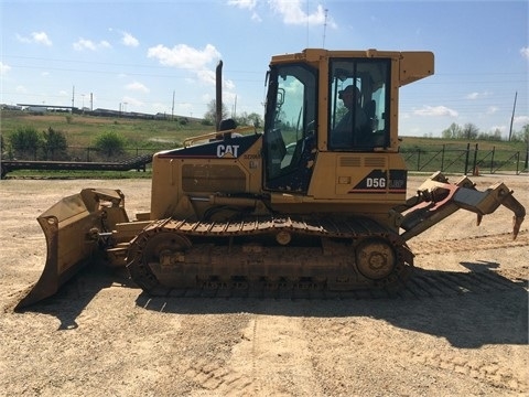 Tractores Sobre Orugas Caterpillar D5G de segunda mano en venta Ref.: 1429542772067087 No. 4