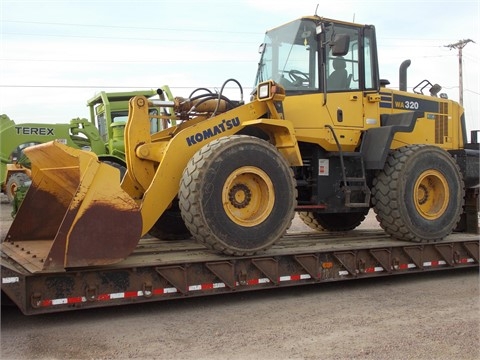 Cargadoras Sobre Ruedas Komatsu WA320 usada Ref.: 1429746604265471 No. 3