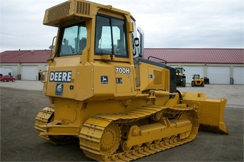 Dozers/tracks Deere 700H