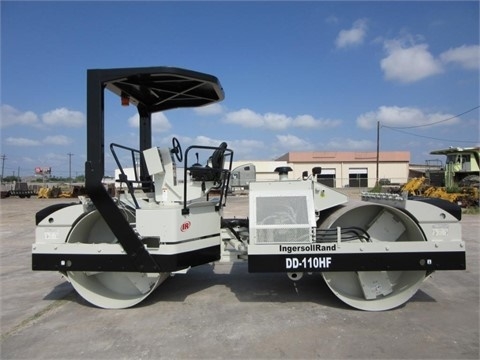 Compactadora De Doble Rodillo Ingersoll-rand DD110 en venta Ref.: 1429825747836353 No. 4