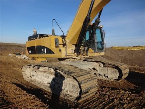 Excavadoras Hidraulicas Caterpillar 345DL seminueva en venta Ref.: 1429839127733247 No. 2