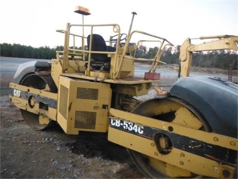 Compactadora De Doble Rodillo Caterpillar CB-534C