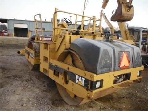 Compactadora De Doble Rodillo Caterpillar CB-534C seminueva en pe Ref.: 1429844483705414 No. 2