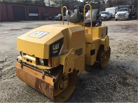 Compactadora De Doble Rodillo Caterpillar CB24 de importacion a l Ref.: 1429934089823181 No. 2