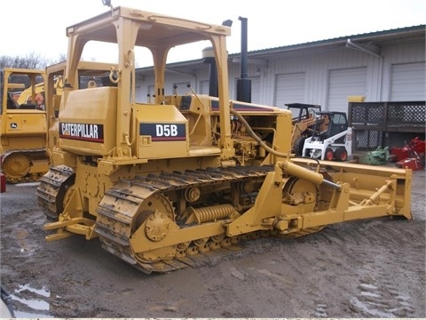 Tractores Sobre Orugas Caterpillar D5B de segunda mano en venta Ref.: 1429975877163609 No. 2