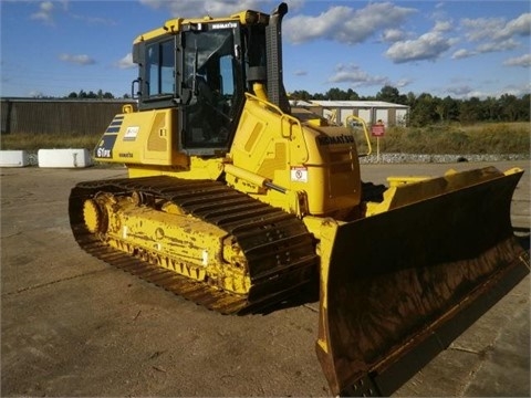 Tractores Sobre Orugas Komatsu D61PX seminueva en venta Ref.: 1430245568291274 No. 3