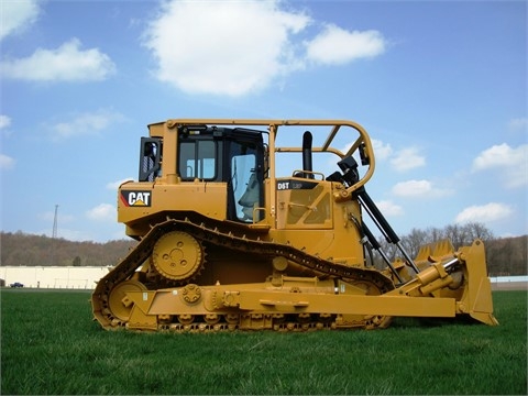 Tractores Sobre Orugas Caterpillar D6T usada en buen estado Ref.: 1430344332260675 No. 2