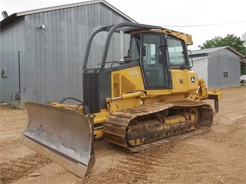 Dozers/tracks Deere 700J