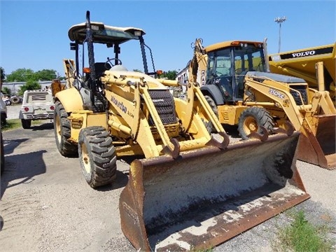 Retroexcavadoras Komatsu WB140-2N