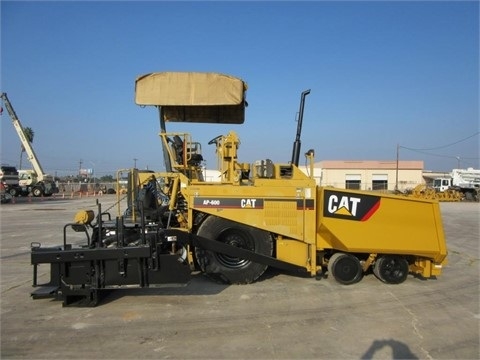 Pavimentadoras Caterpillar AP-600 de segunda mano en venta Ref.: 1430771029563661 No. 2