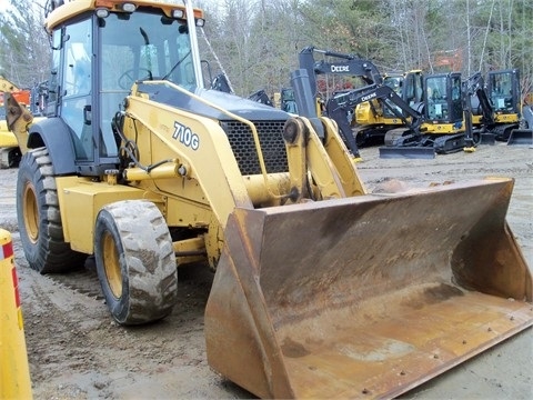 Backhoe Loaders Deere 710G