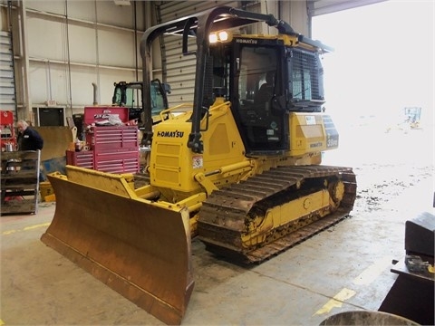 Tractores Sobre Orugas Komatsu D39PX en venta Ref.: 1430843479352174 No. 4