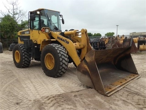 Cargadoras Sobre Ruedas Komatsu WA320 seminueva Ref.: 1430945673112131 No. 2