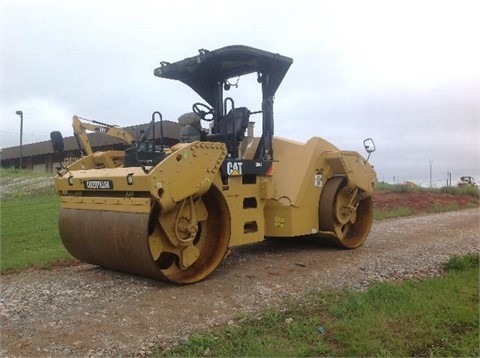 Vibratory Compactors Caterpillar CB64