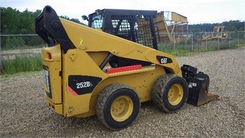 Minicargadores Caterpillar 252B en buenas condiciones Ref.: 1431574859201765 No. 4