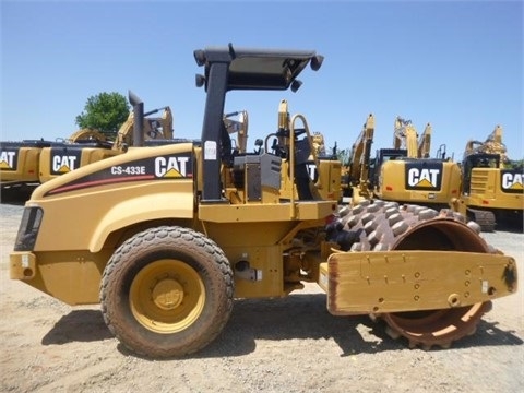 Vibratory Compactors Caterpillar CS-433E