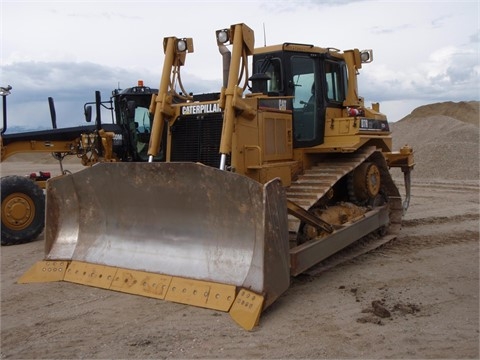 Dozers/tracks Caterpillar D7R