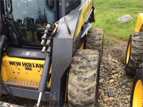 Minicargadores New Holland L185 de bajo costo Ref.: 1433455804214687 No. 4