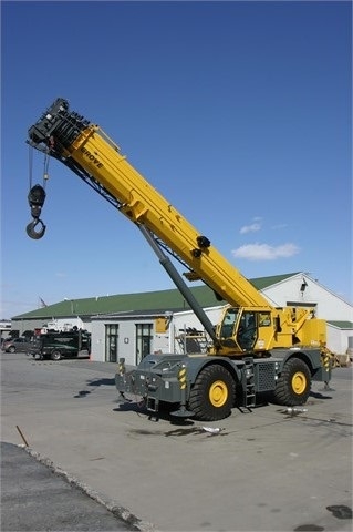 Gruas Grove RT890E de bajo costo Ref.: 1433460678527007 No. 2