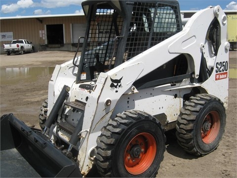 Miniloaders Bobcat S250