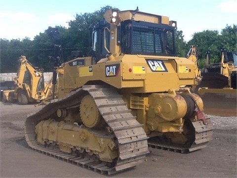 Tractores Sobre Orugas Caterpillar D6T usada a la venta Ref.: 1434050484570375 No. 2