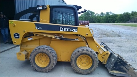 Miniloaders Deere 325