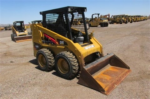 Minicargadores Caterpillar 226B de bajo costo Ref.: 1434401887875007 No. 3