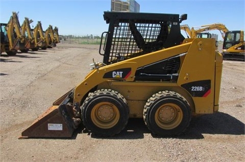 Minicargadores Caterpillar 226B de bajo costo Ref.: 1434401887875007 No. 4