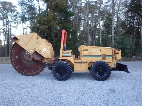 Trencher Vermeer V8550A