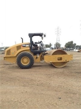 Compactadora Vibratoria Caterpillar CS56 seminueva en venta Ref.: 1434646635479671 No. 4